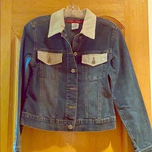 Jean jacket with courdorouy trim